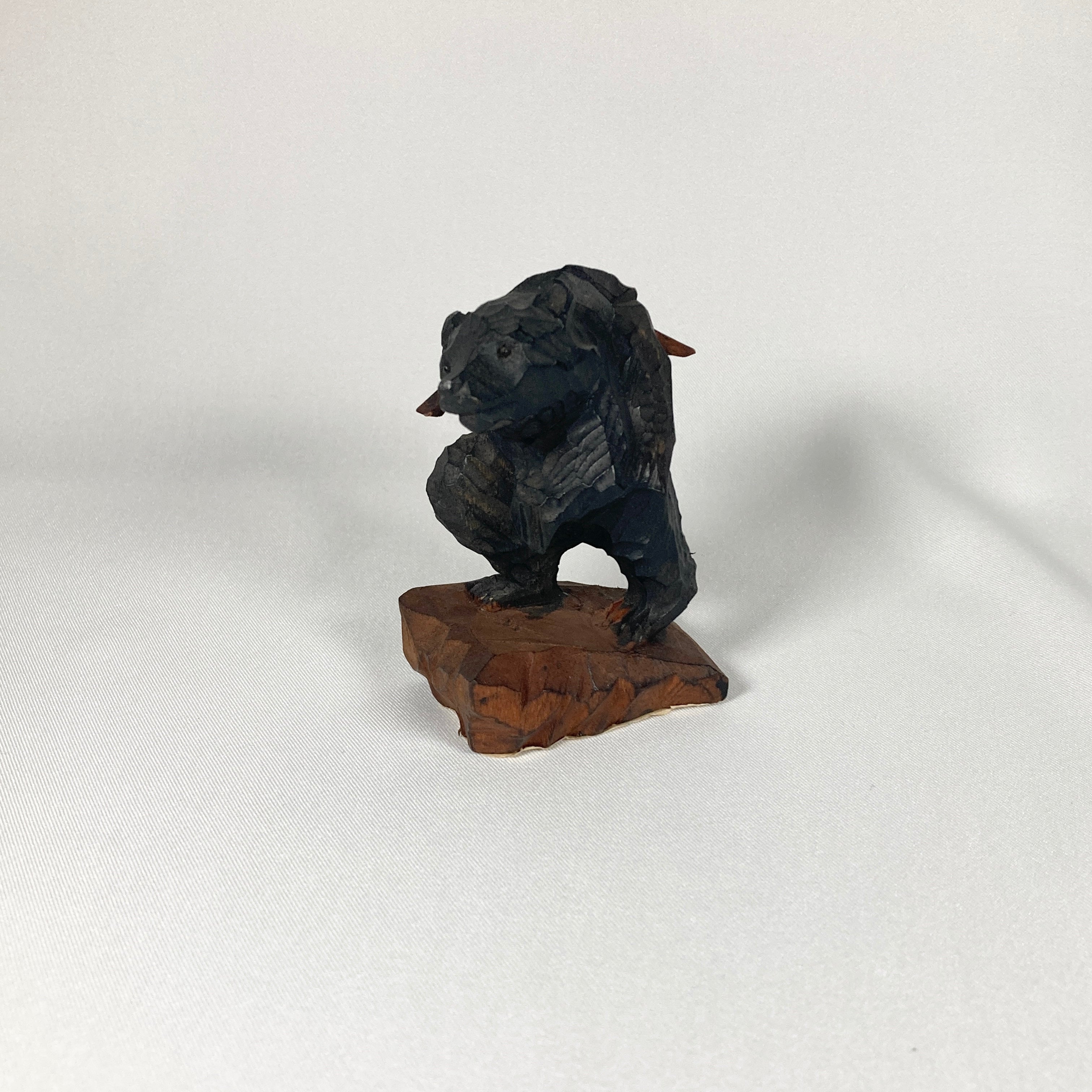 Wood carved doll [アイヌ工芸] | Bear | No.D001 - FREE